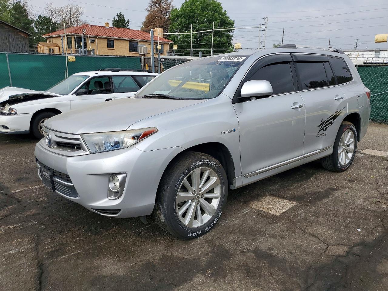 2013 TOYOTA HIGHLANDER