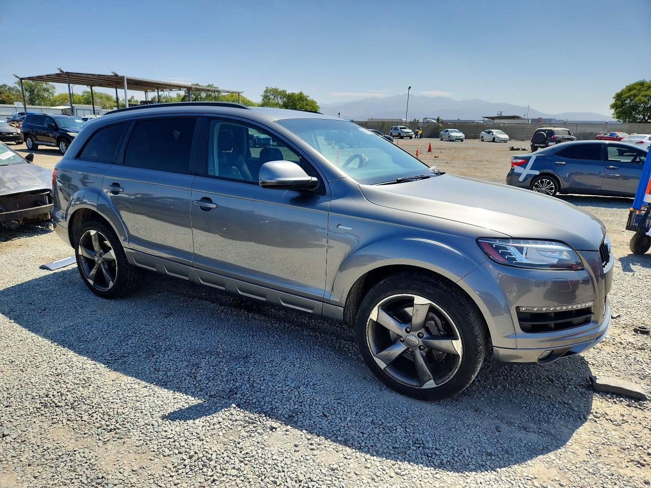 WA1LGAFE3FD030056 · 2015 AUDI Q7 · 4/14