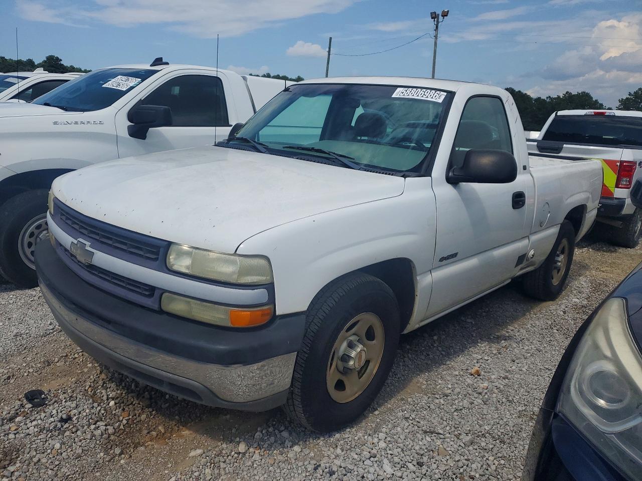 1GCEC14W61Z300494 · 2001 CHEVROLET SILVERADO