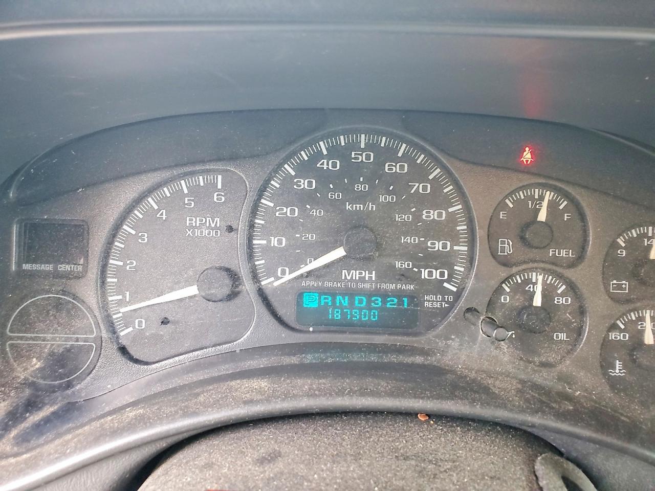 1GCEC14W61Z300494 · 2001 CHEVROLET SILVERADO · 9/12
