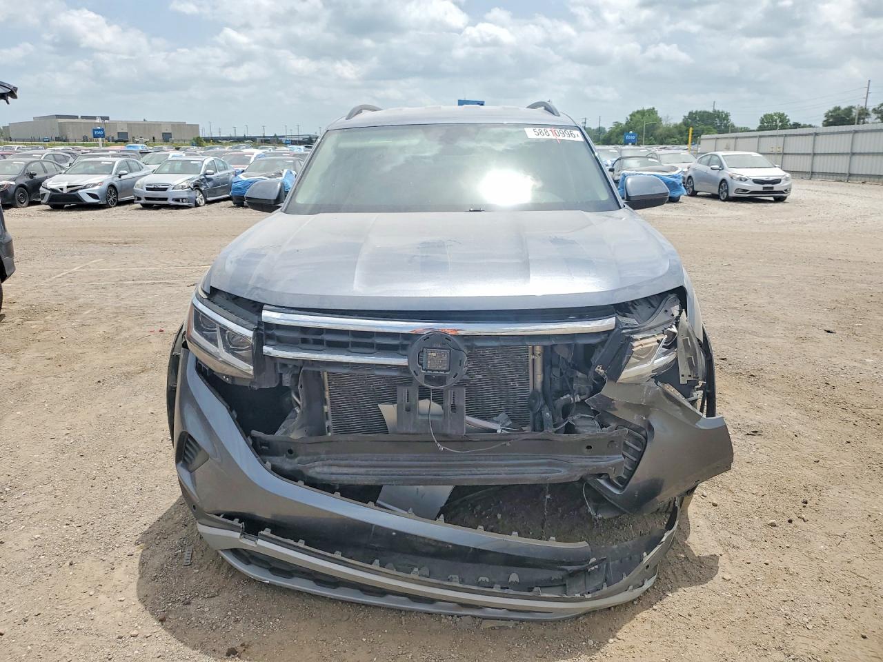 1V2HR2CAXMC585875 · 2021 VOLKSWAGEN ATLAS · 5/13