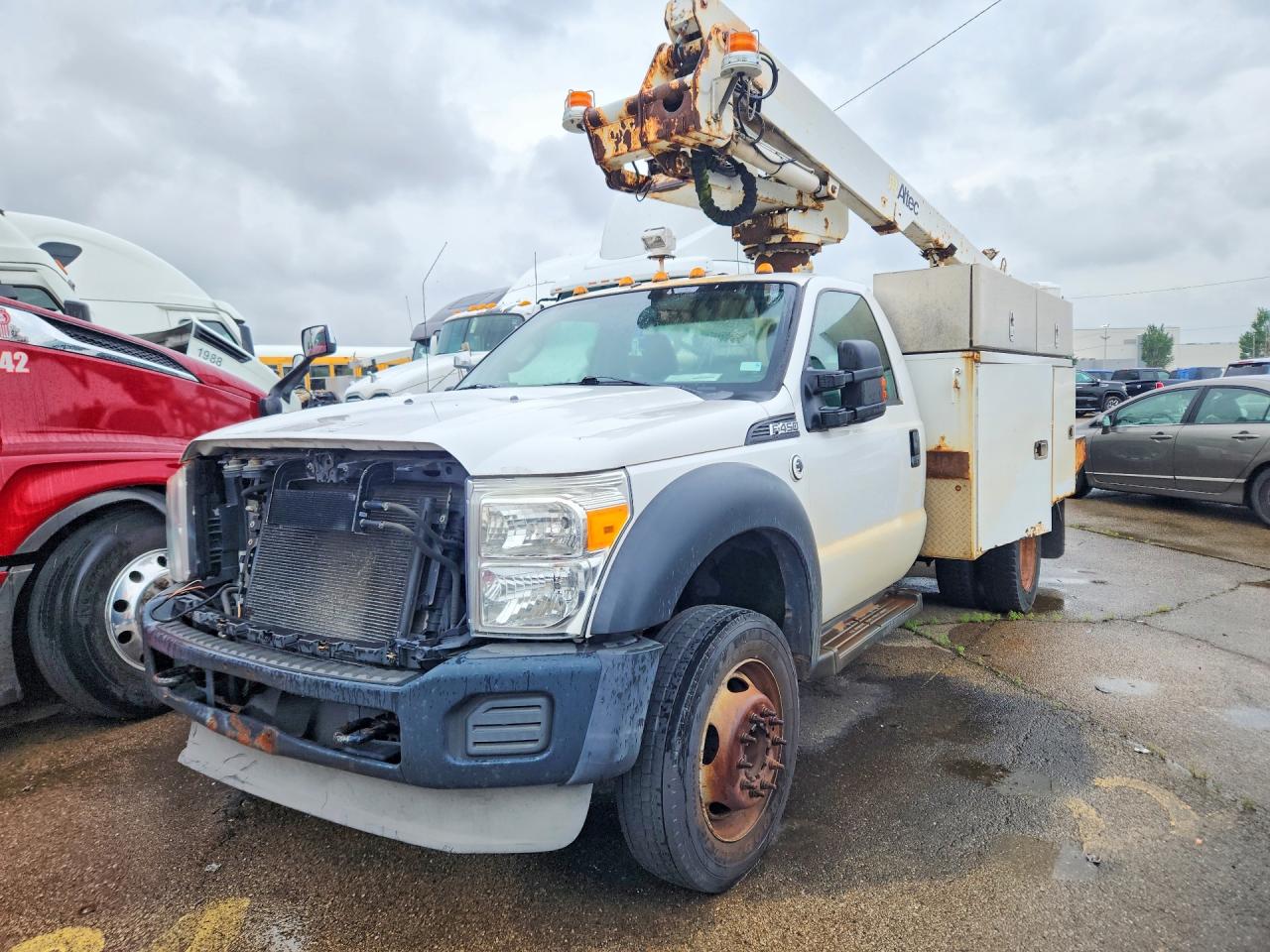 1FDUF4GY1DEB31610 · 2013 FORD F450