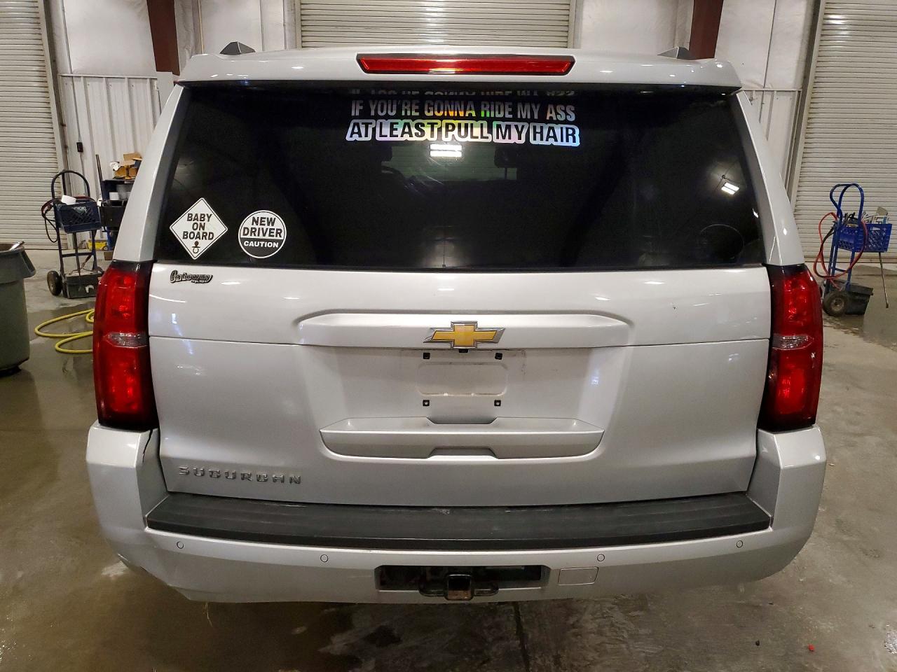 1GNSKHKC4KR387702 · 2019 CHEVROLET SUBURBAN · 6/13