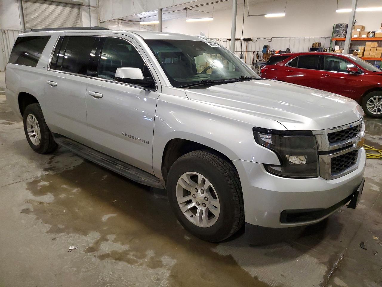 1GNSKHKC4KR387702 · 2019 CHEVROLET SUBURBAN · 4/13