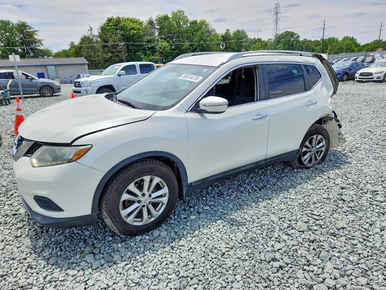 5N1AT2MV5FC770582 · 2015 NISSAN ROGUE