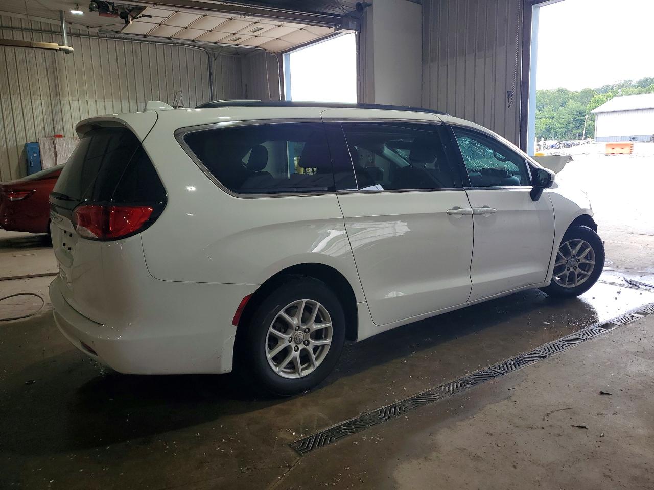 2C4RC1CG8LR132253 · 2020 CHRYSLER VOYAGER · 3/13