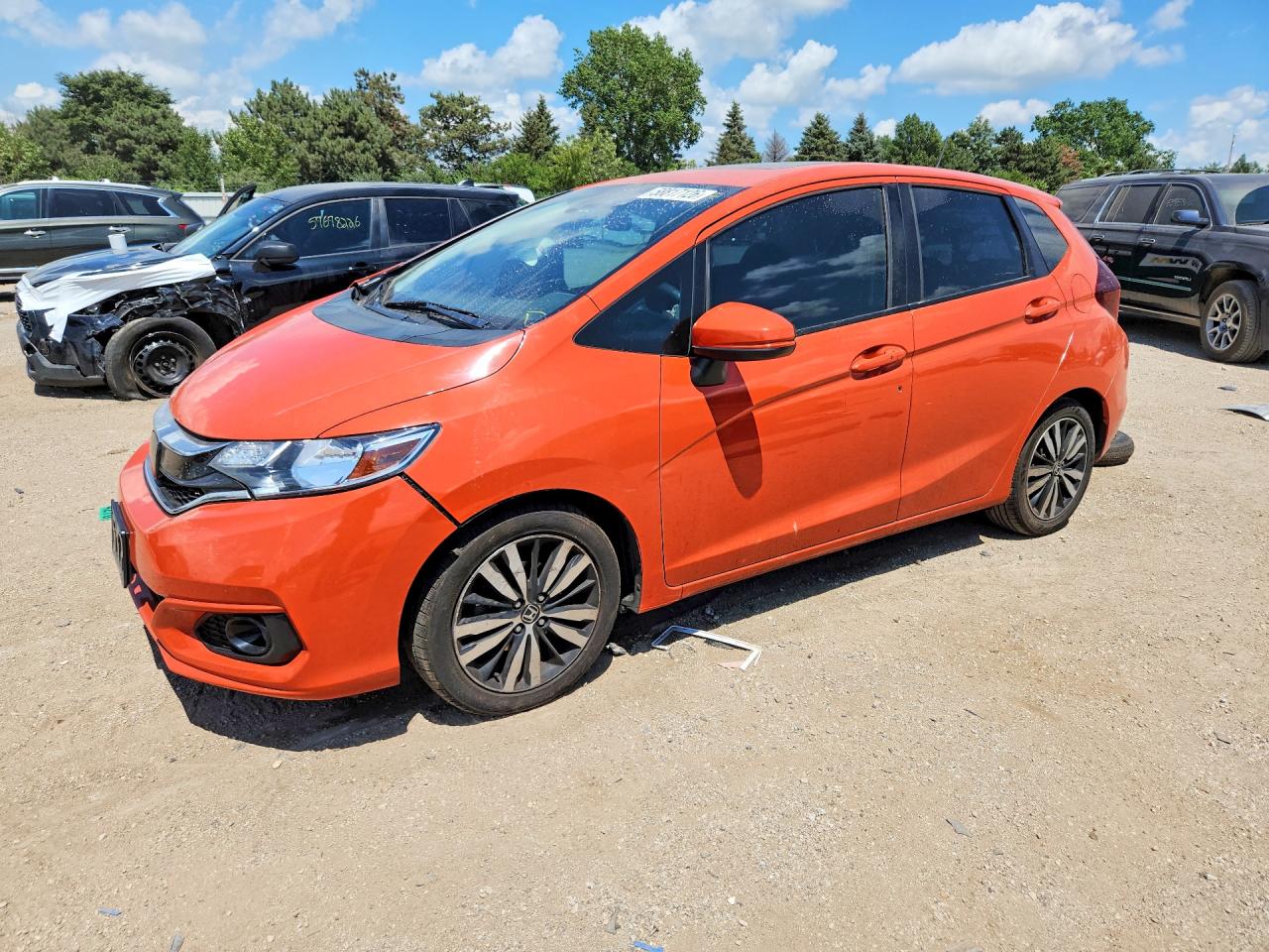 3HGGK5H87JM715454 · 2018 HONDA FIT