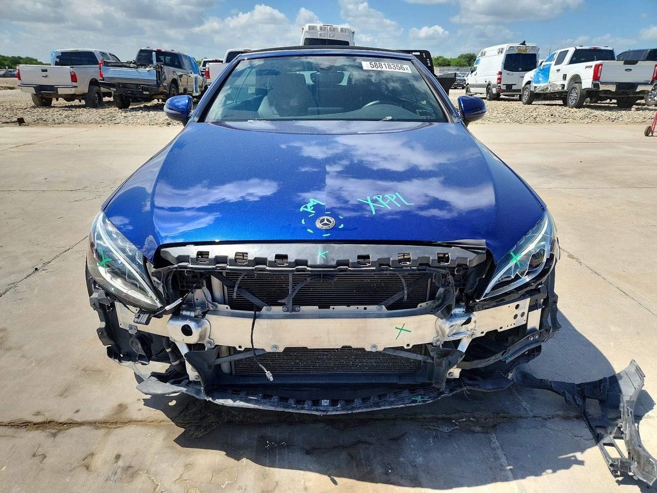 WDDWK4JB8JF598340 · 2018 MERCEDES-BENZ C · 5/12