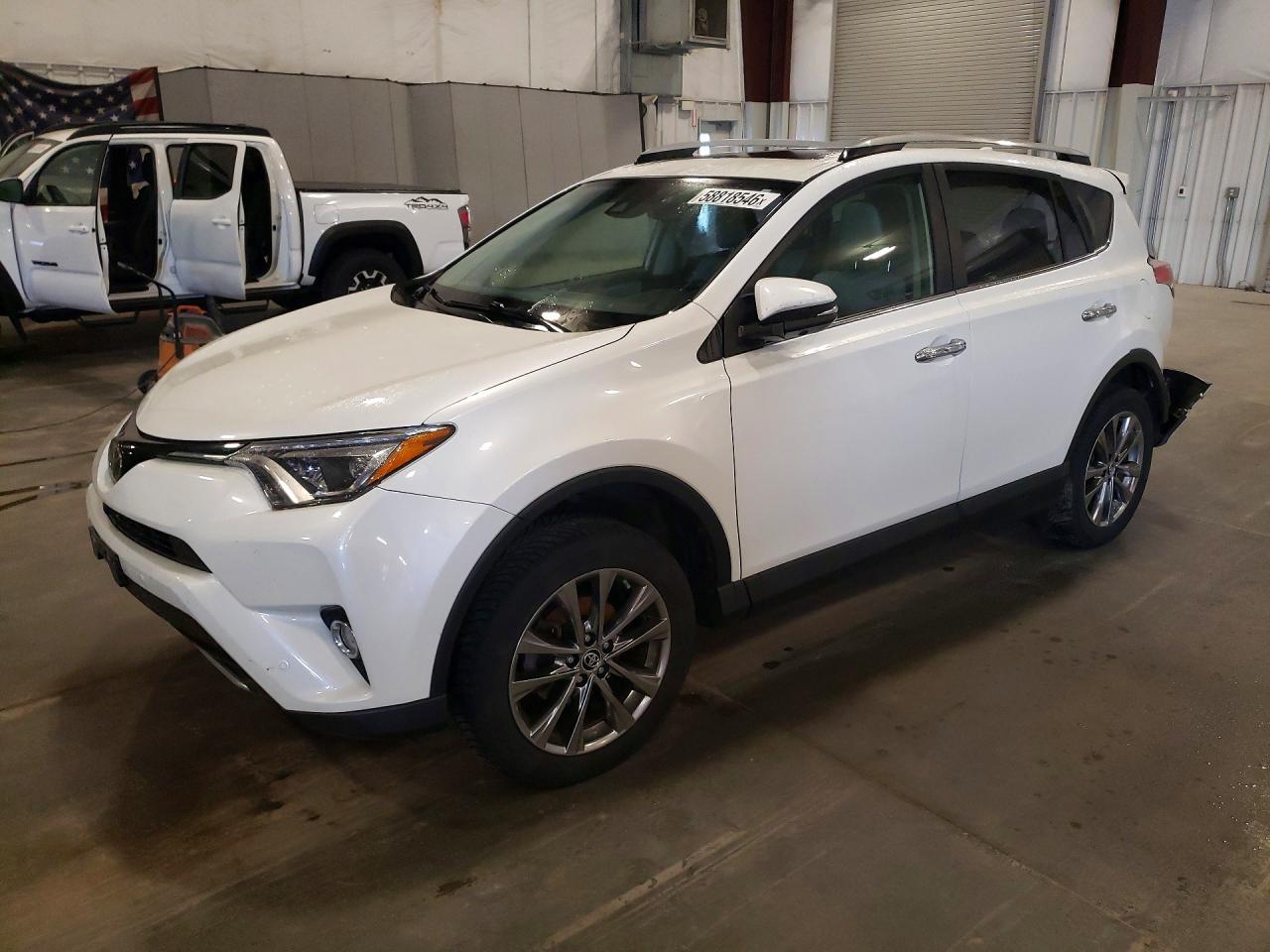 JTMDFREV1JJ187768 · 2018 TOYOTA RAV4