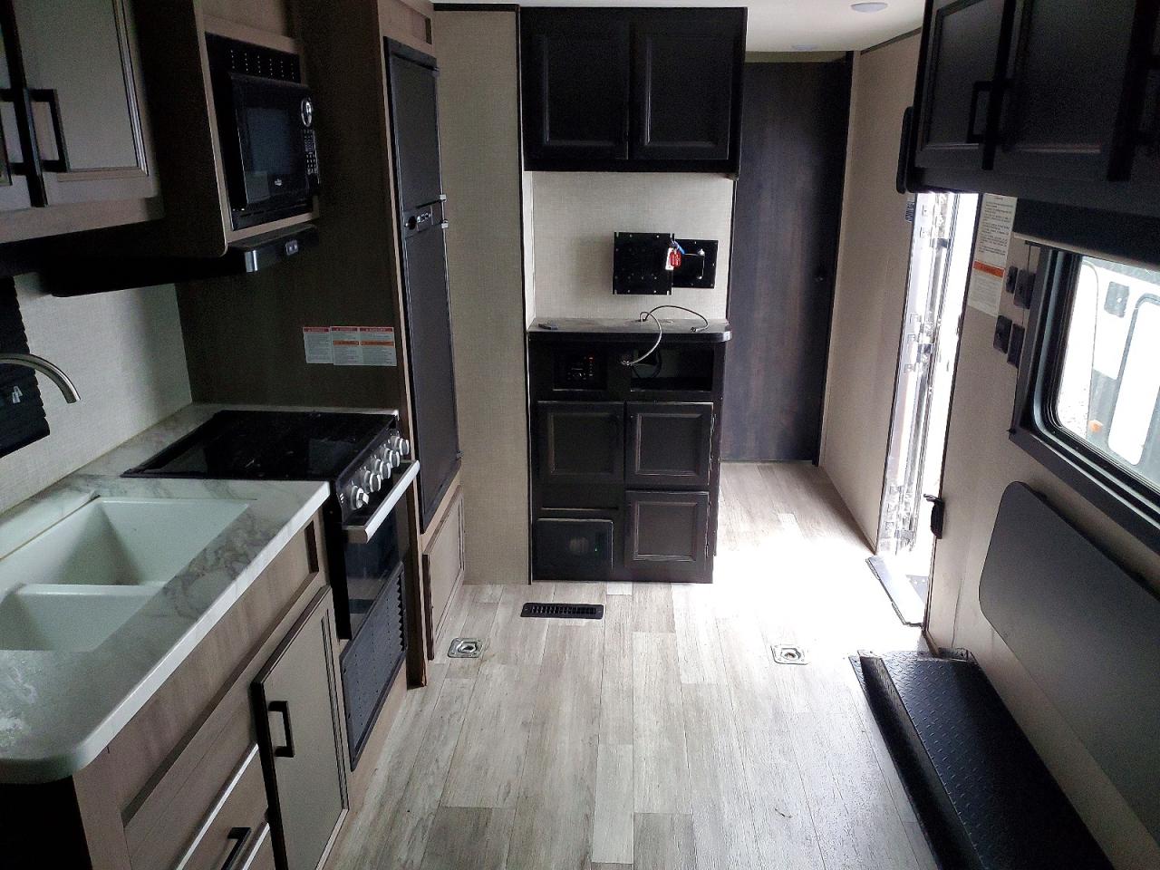 1UJBJSBP7N1780074 · 2022 JAYCO JAY FLIGHT · 5/10