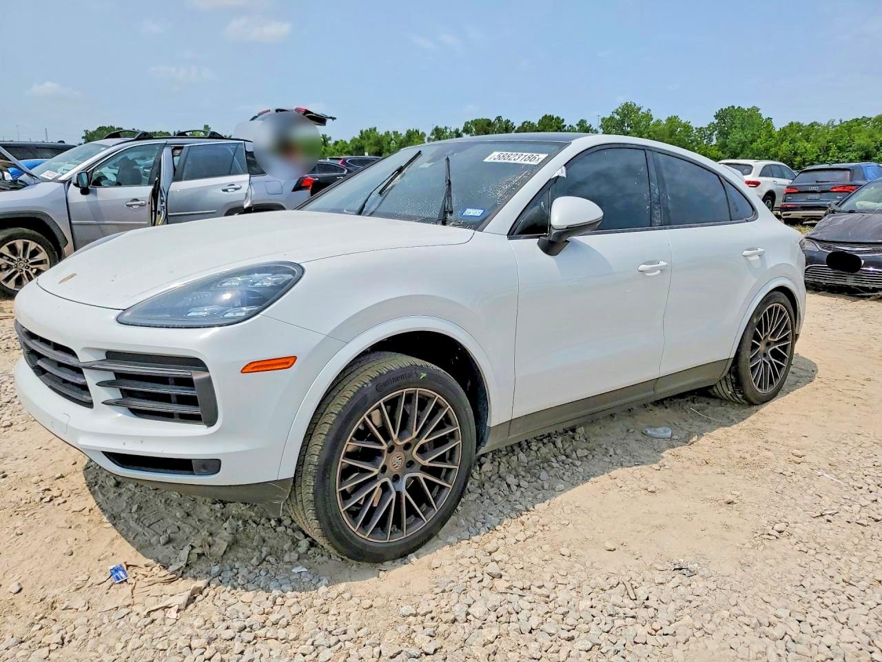 2021 PORSCHE CAYENNE
