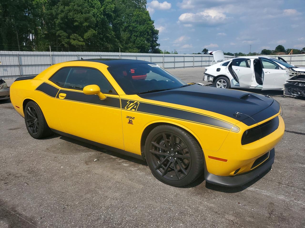2C3CDZFJ8HH554906 · 2017 DODGE CHALLENGER · 4/12