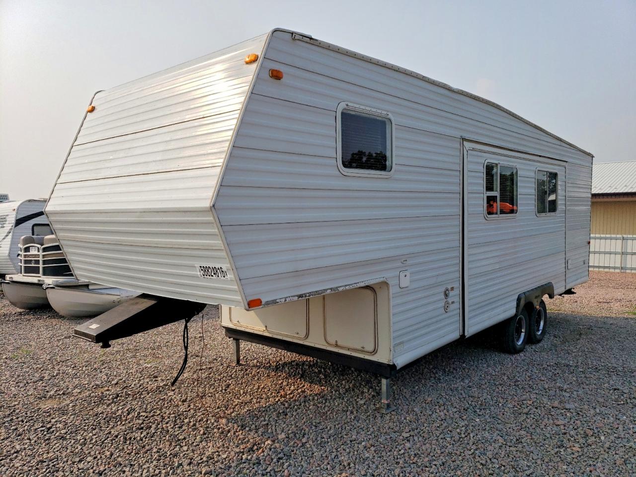 1UJCJ02N725E20091 · 2002 JAYCO JAY TRAILERS · 2/10