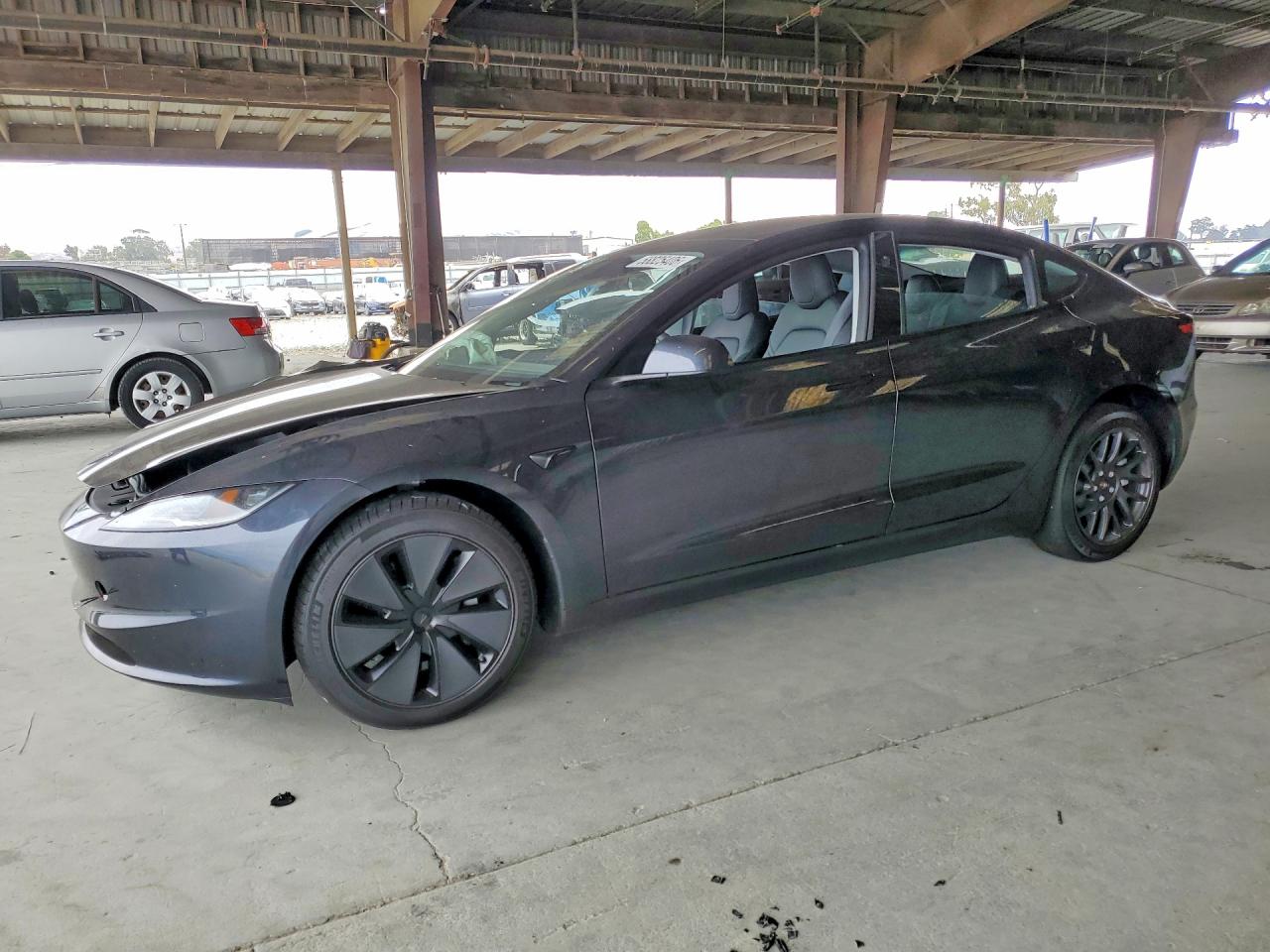 5YJ3E1EA8TF154788 · 2026 TESLA MODEL 3