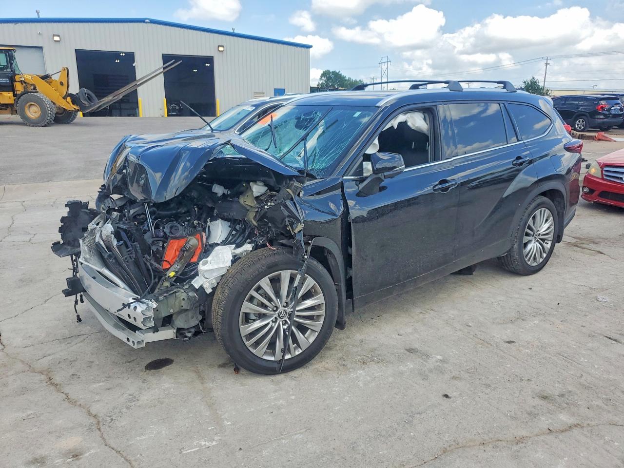 5TDKDRBH2RS548502 · 2024 TOYOTA HIGHLANDER
