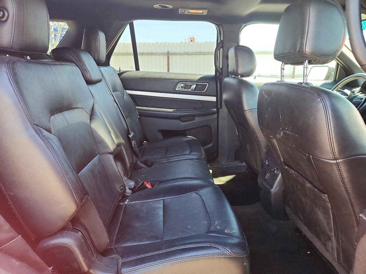 1FM5K7D80GGC34645 · 2016 FORD EXPLORER · 11/13