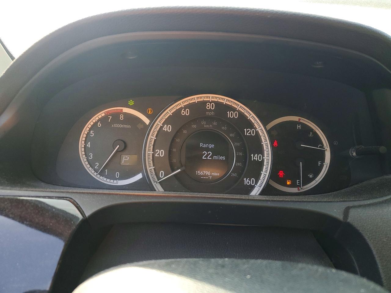 1HGCR2F42GA127704 · 2016 HONDA ACCORD · 9/12