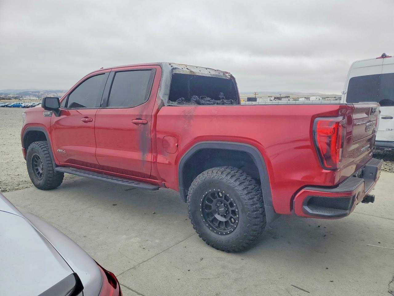 3GTUUEEL7PG318256 · 2023 GMC SIERRA · 2/12