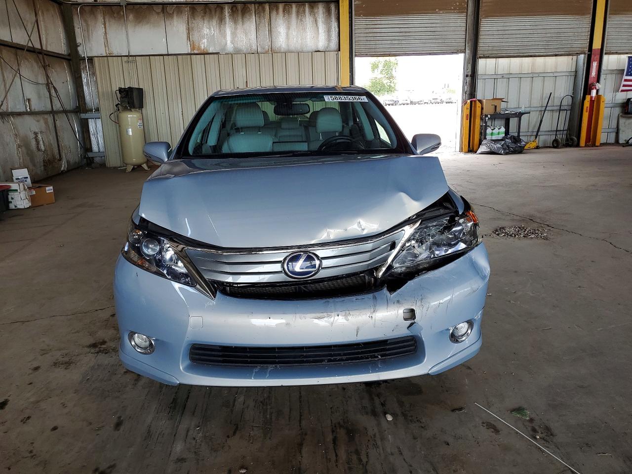 JTHBB1BA8A2002677 · 2010 LEXUS HS · 5/12
