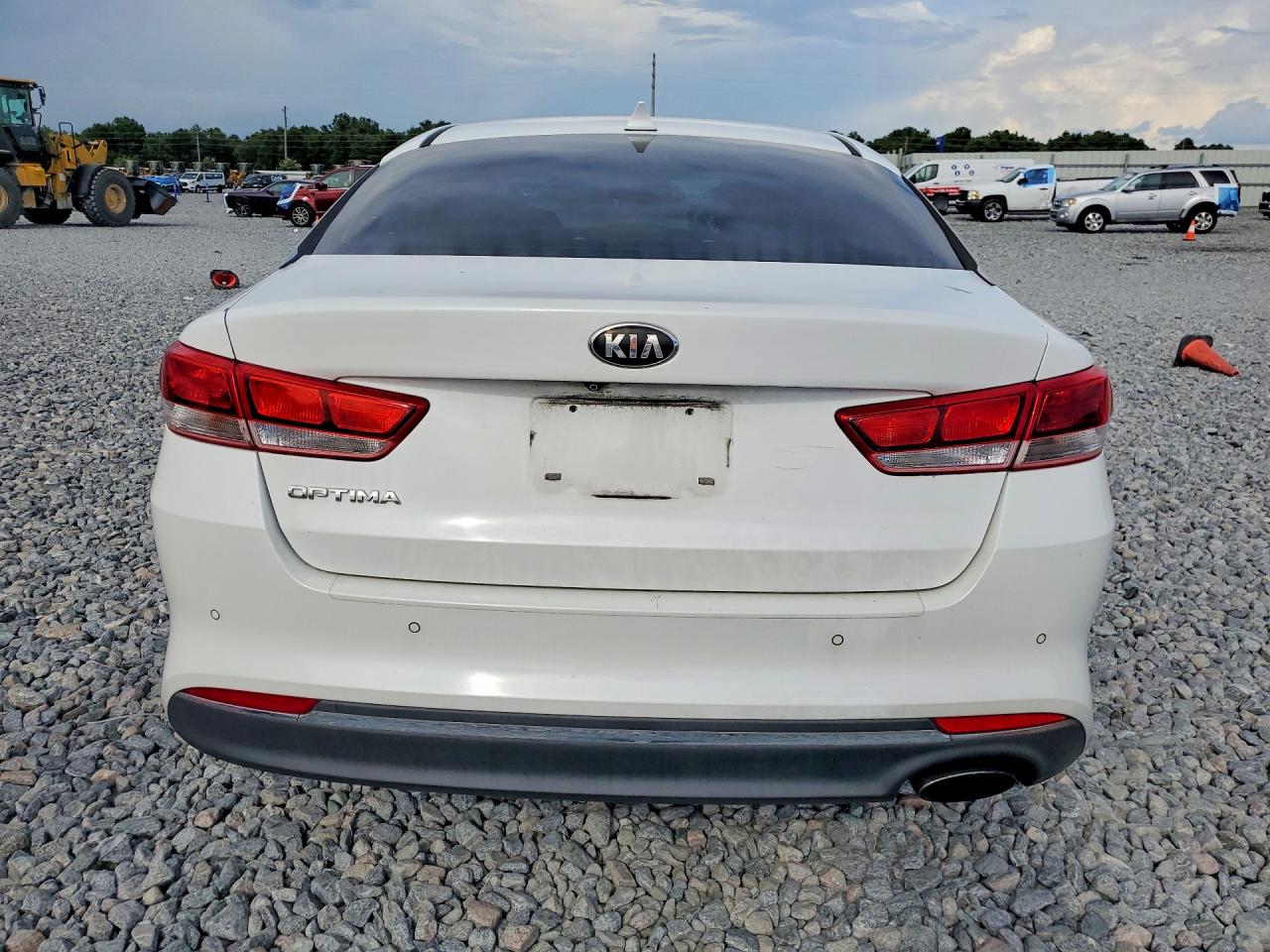 5XXGT4L39JG271416 · 2018 KIA OPTIMA · 6/12