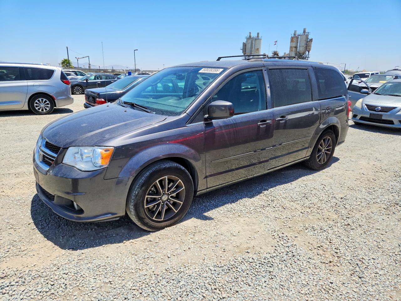 2C4RDGCG0HR581045 · 2017 DODGE CARAVAN