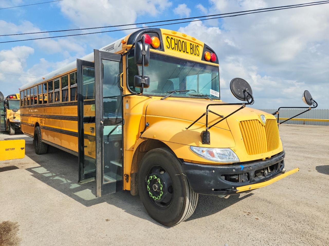 4DRBUAAP3EB778783 · 2014 IC CORPORATION CE SERIES SCHOOL