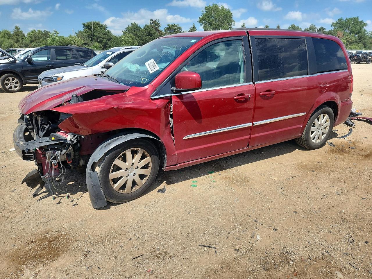 2C4RC1BG6FR644325 · 2015 CHRYSLER TOWN & COUNTRY
