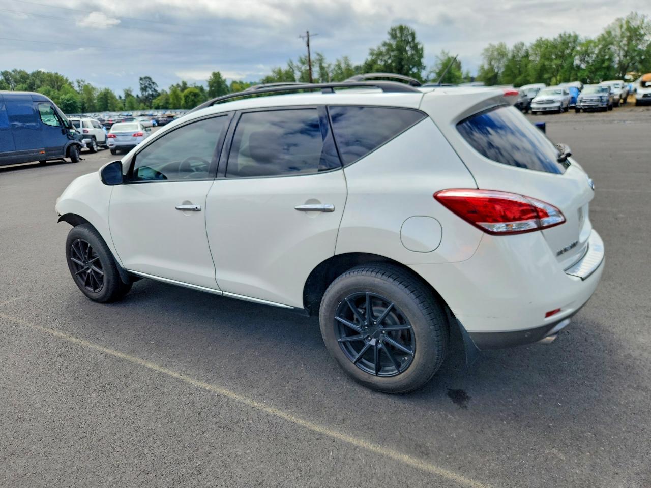 JN8AZ1MW1CW208442 · 2012 NISSAN MURANO · 2/13