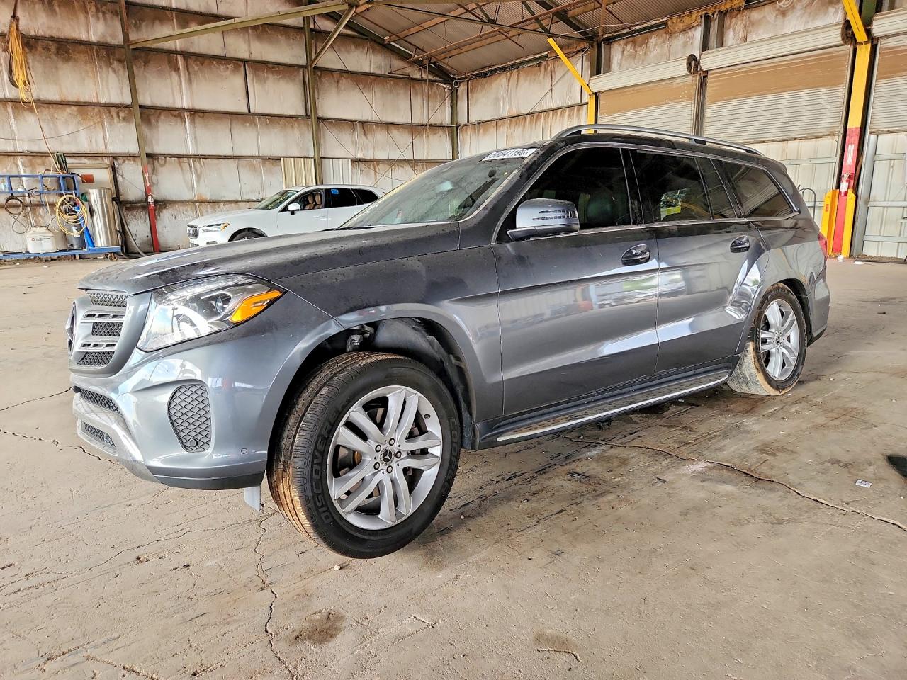 4JGDF6EE2JB073105 · 2018 MERCEDES-BENZ GLS