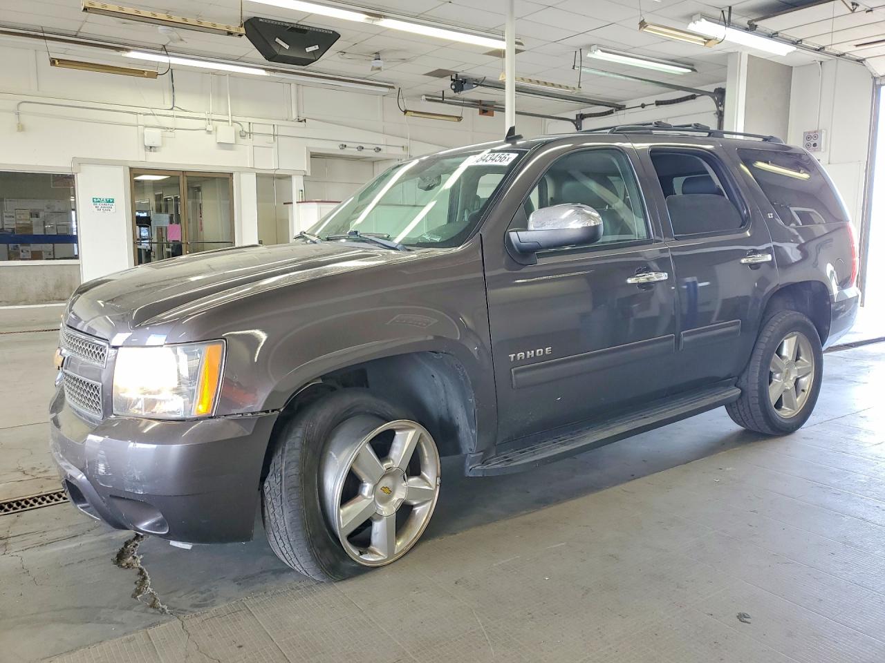 1GNUKBE01AR287546 · 2010 CHEVROLET TAHOE