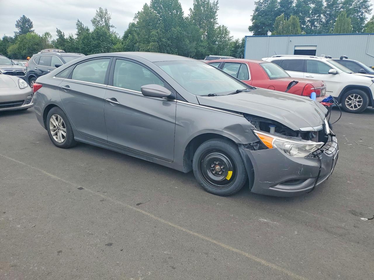 5NPEB4AC7CH478570 · 2012 HYUNDAI SONATA · 4/12