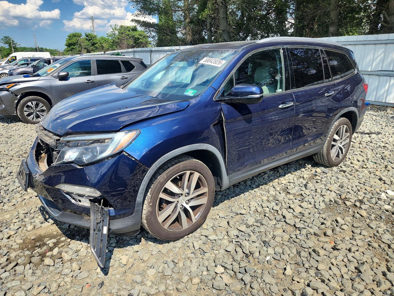 5FNYF6H93JB015683 · 2018 HONDA PILOT