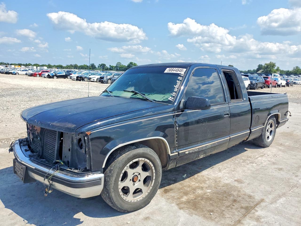 1GCEC19R3WR137944 · 1998 CHEVROLET GMT-400
