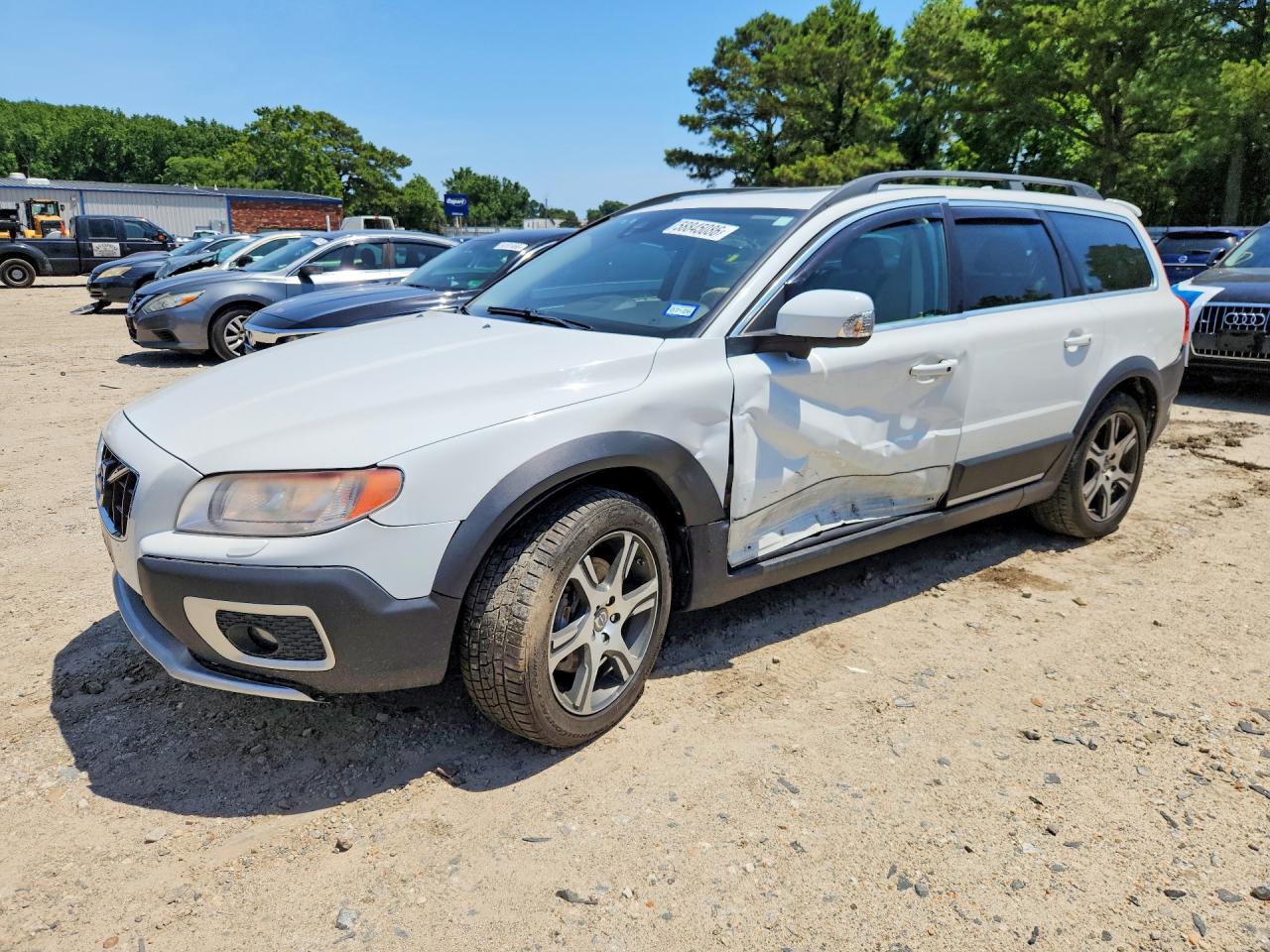 YV4902BZ9D1155321 · 2013 VOLVO XC70