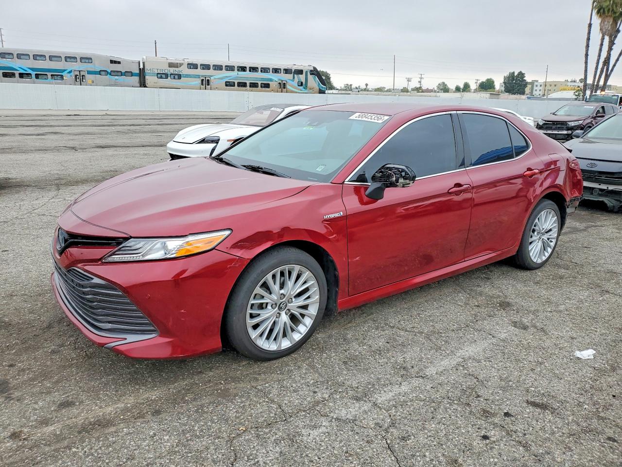 4T1B21HK9JU509427 · 2018 TOYOTA CAMRY HYBRID