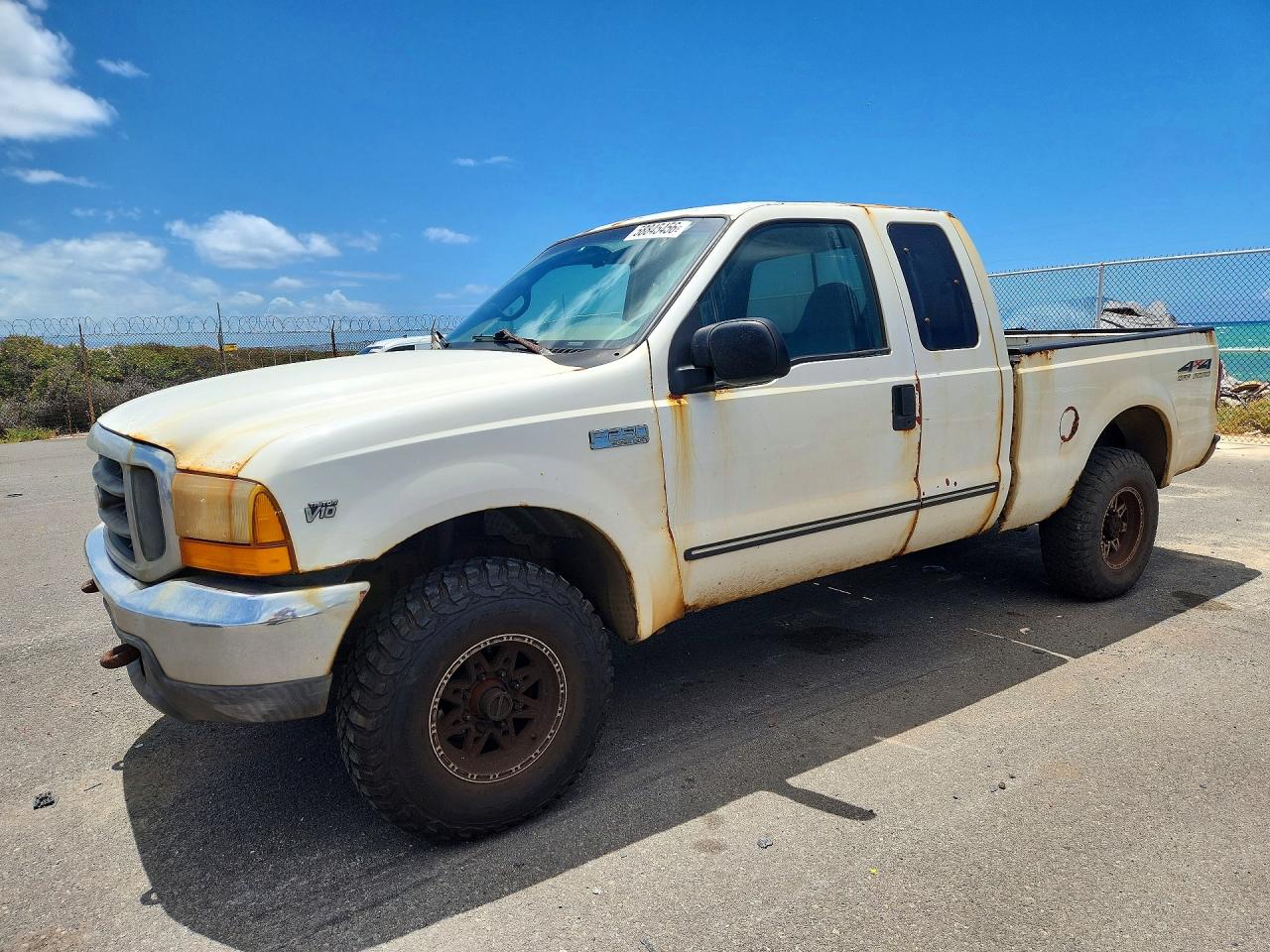 1FTNX21S2XED83109 · 1999 FORD F250