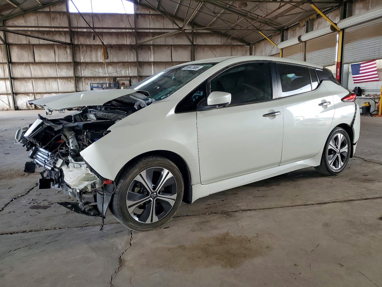 2021 NISSAN LEAF
