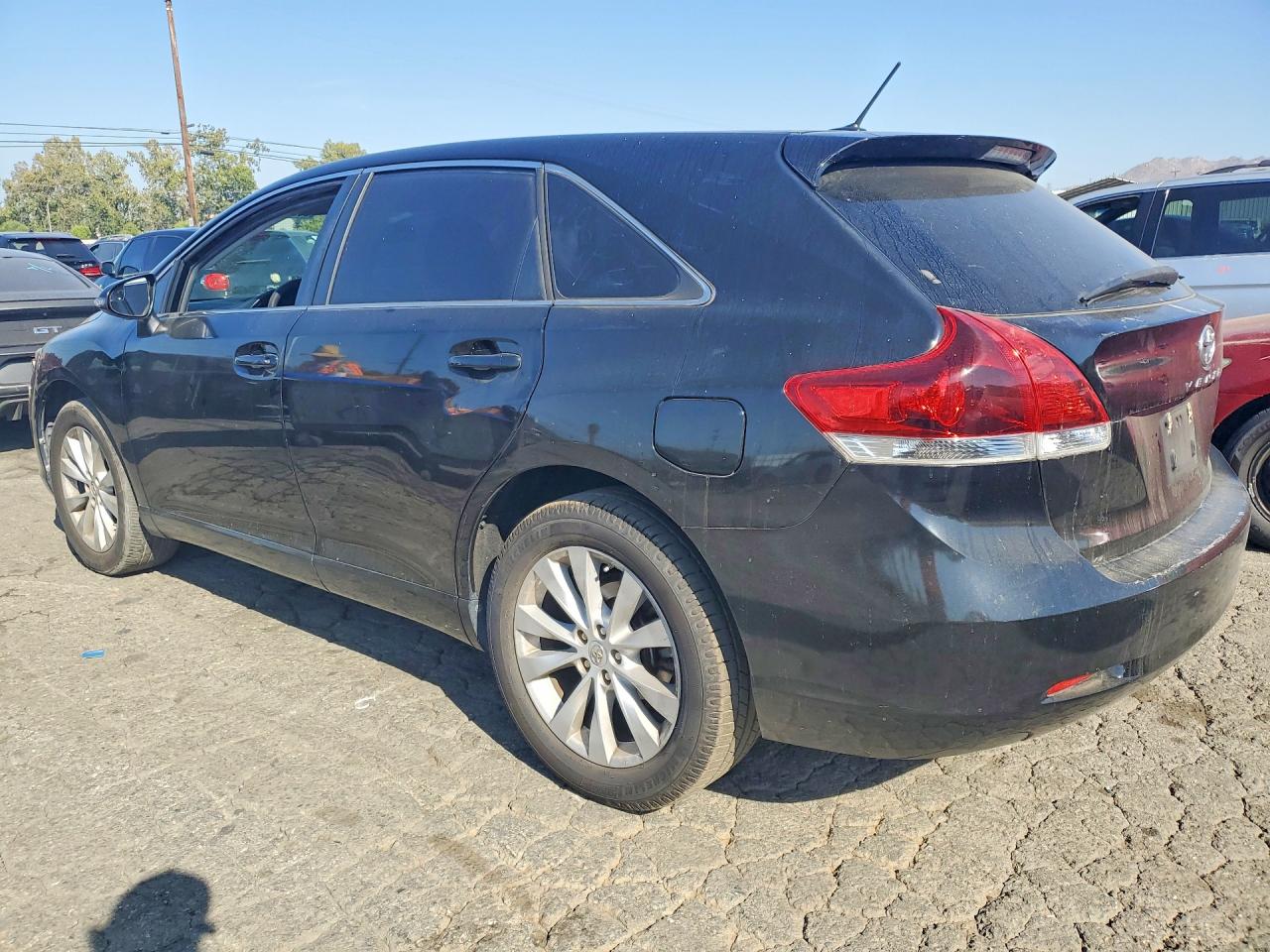 4T3ZA3BB1FU095497 · 2015 TOYOTA VENZA · 2/12