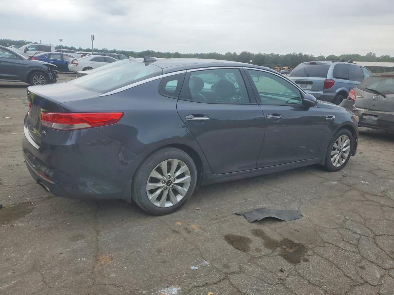 5XXGU4L35JG265643 · 2018 KIA OPTIMA · 3/12
