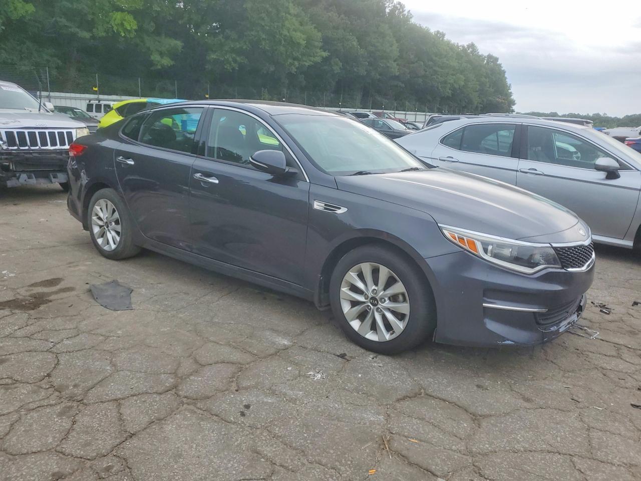 5XXGU4L35JG265643 · 2018 KIA OPTIMA · 4/12