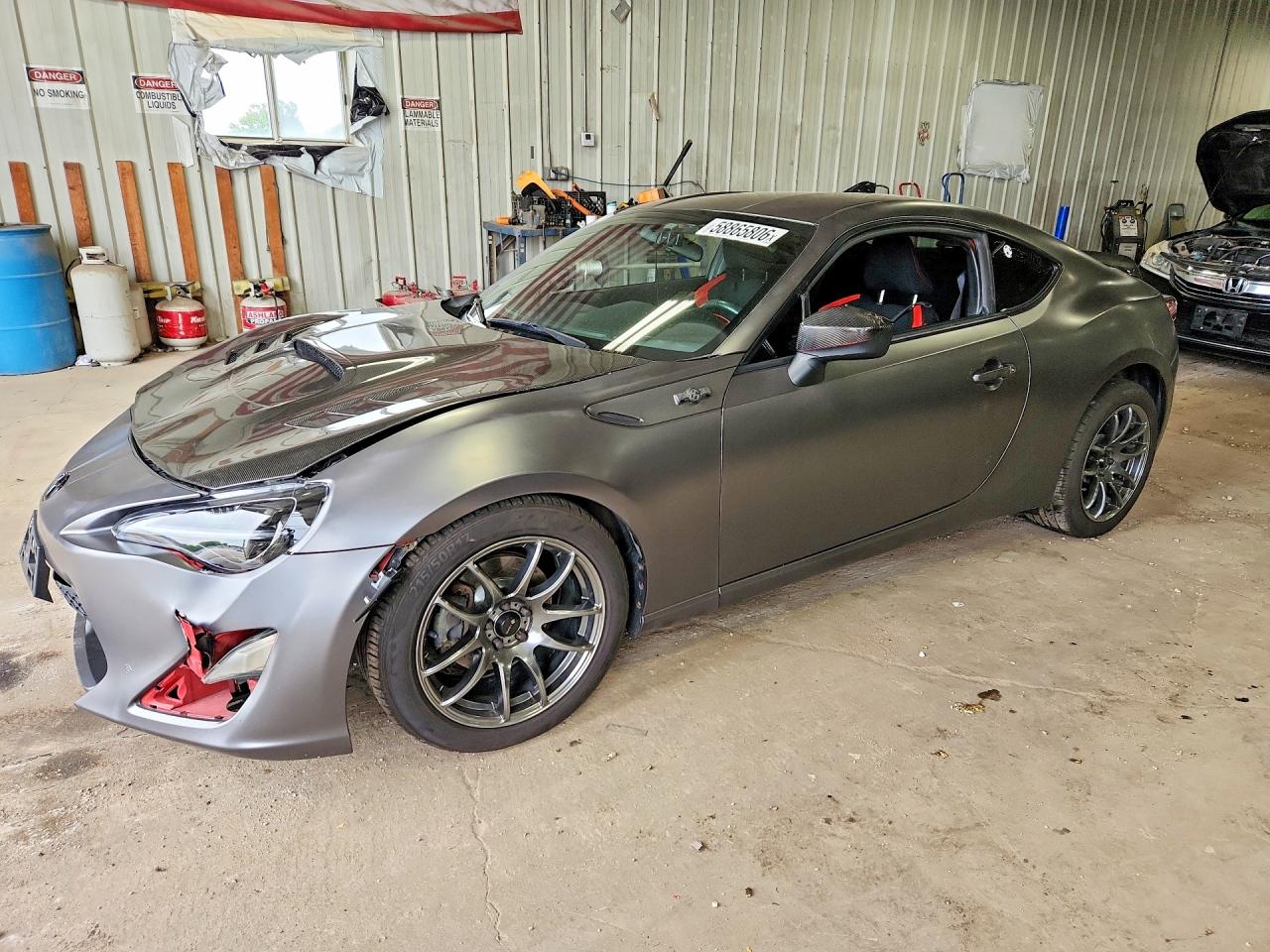 JF1ZNAA12F8702701 · 2015 SCION FR-S