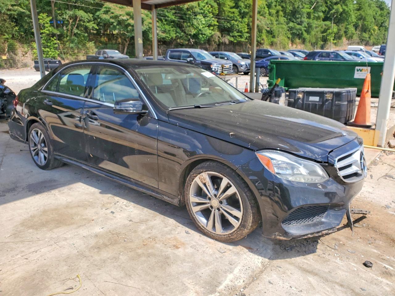 WDDHF5KB3GB247966 · 2016 MERCEDES-BENZ E · 4/12