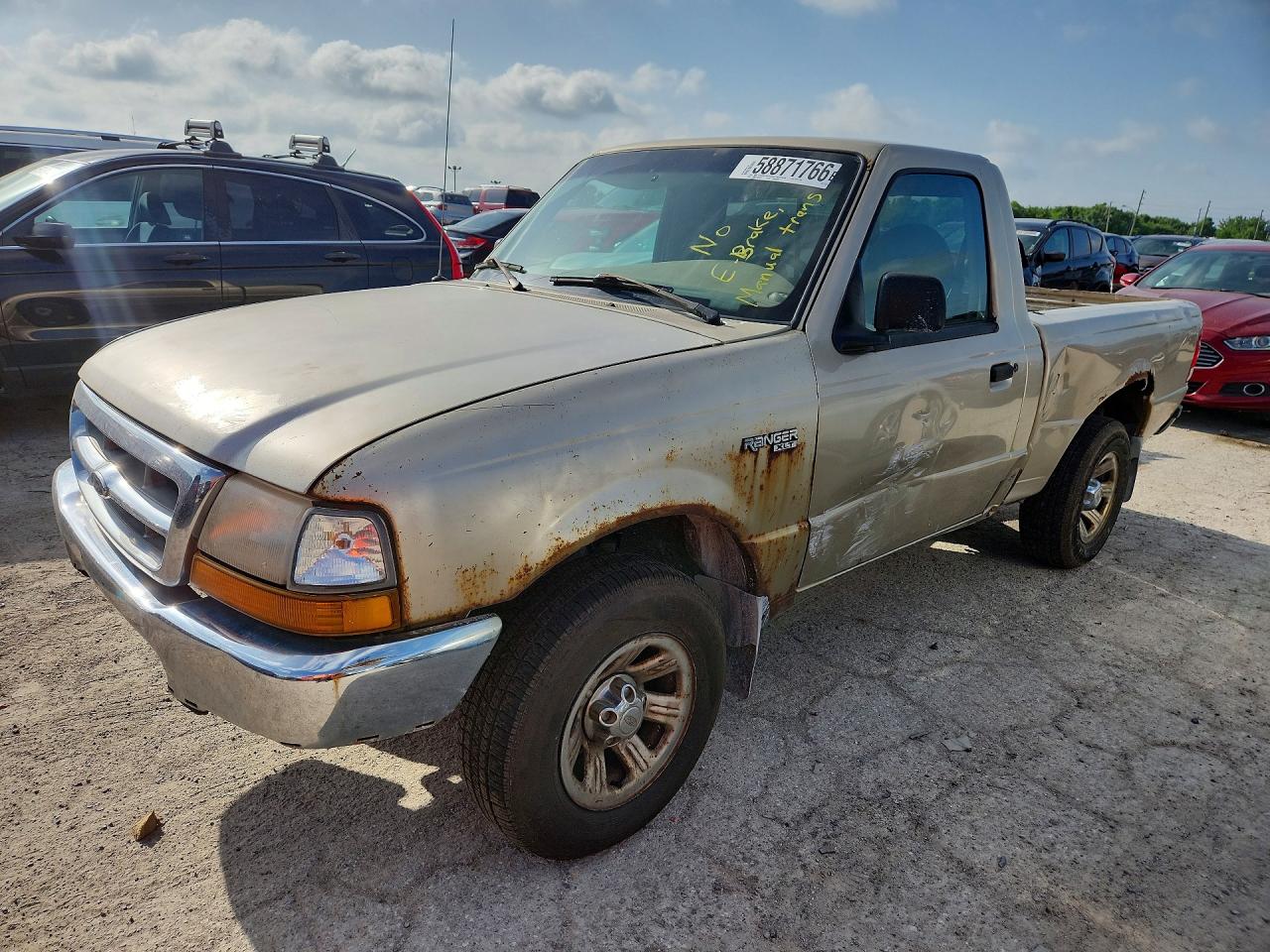 1FTYR10C3YTA53018 · 2000 FORD RANGER