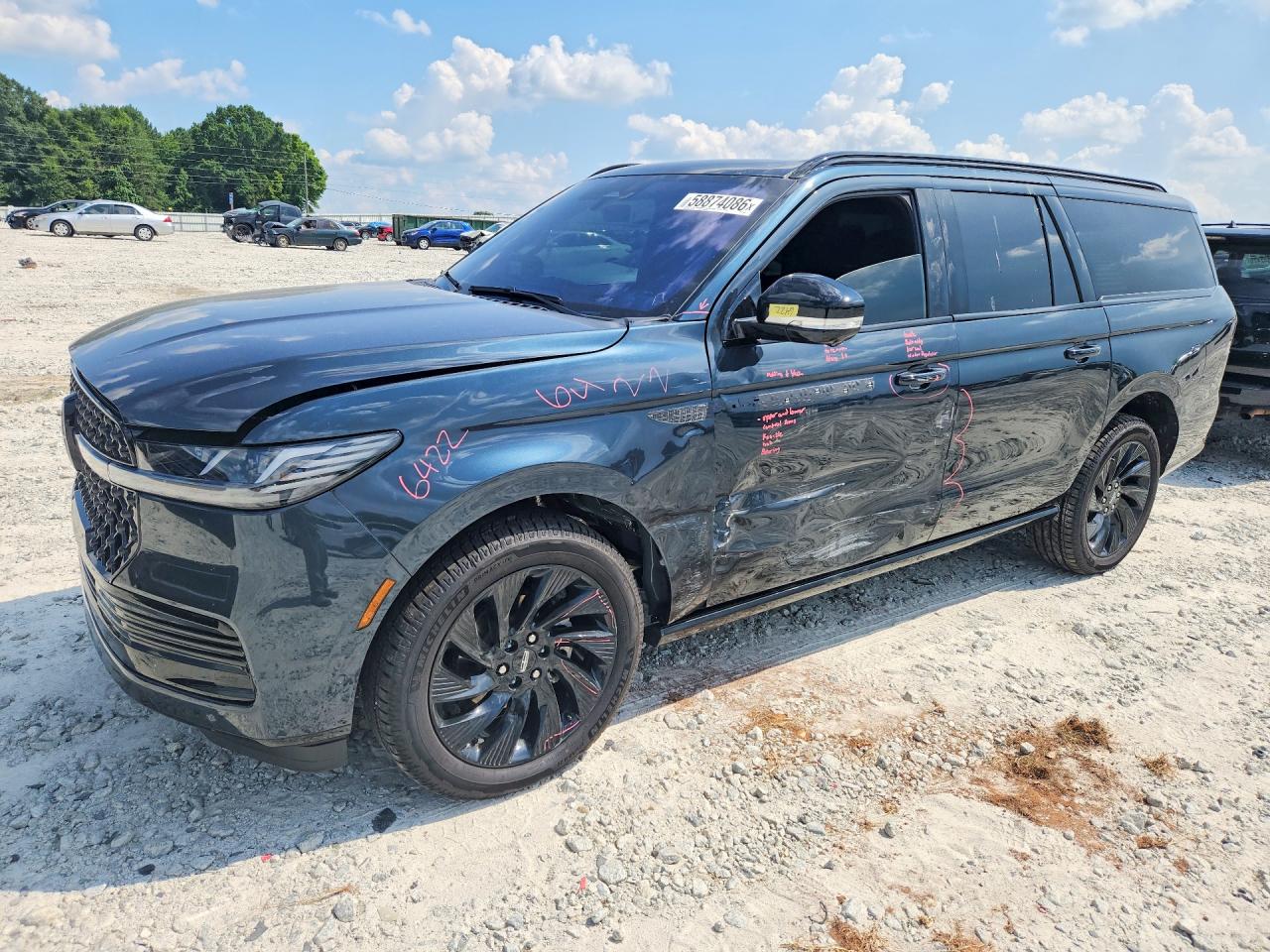 5LMJJ3LG5SEL15032 · 2025 LINCOLN NAVIGATOR