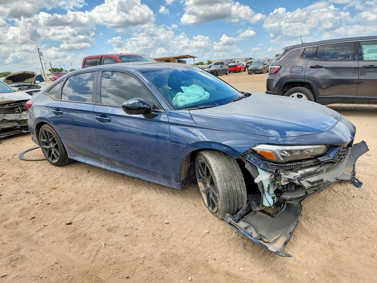2HGFE4F83TH318549 · 2026 HONDA CIVIC · 4/12