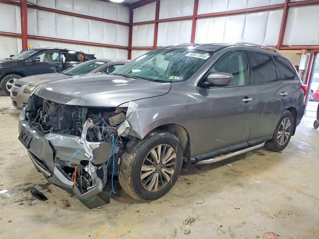 5N1DR2MM4JC646573 · 2018 NISSAN PATHFINDER