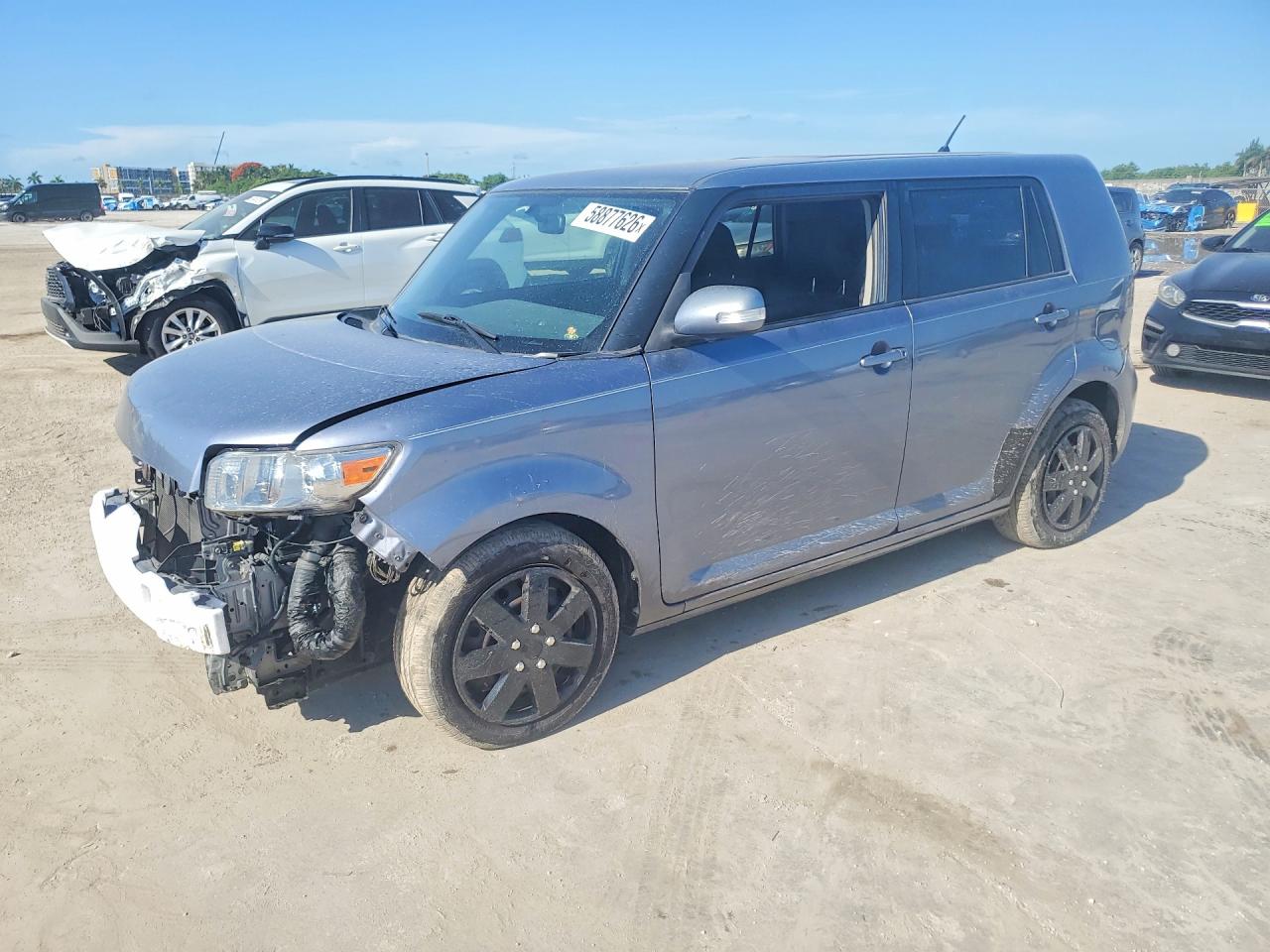 JTLZE4FE2A1110678 · 2010 TOYOTA SCION