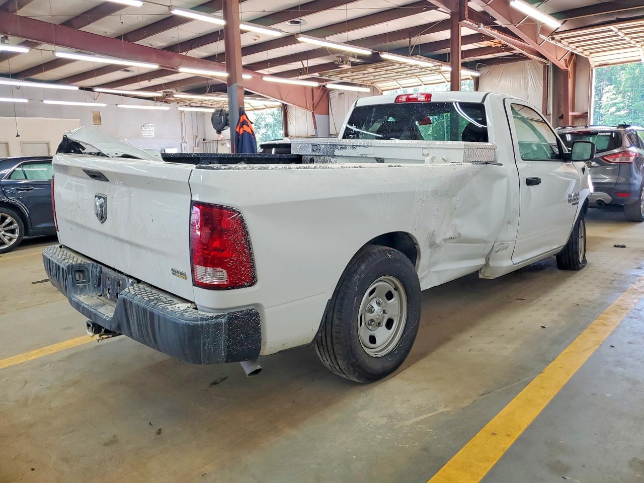 3C6JR6DG8KG722486 · 2019 RAM 1500 CLASSIC · 3/12