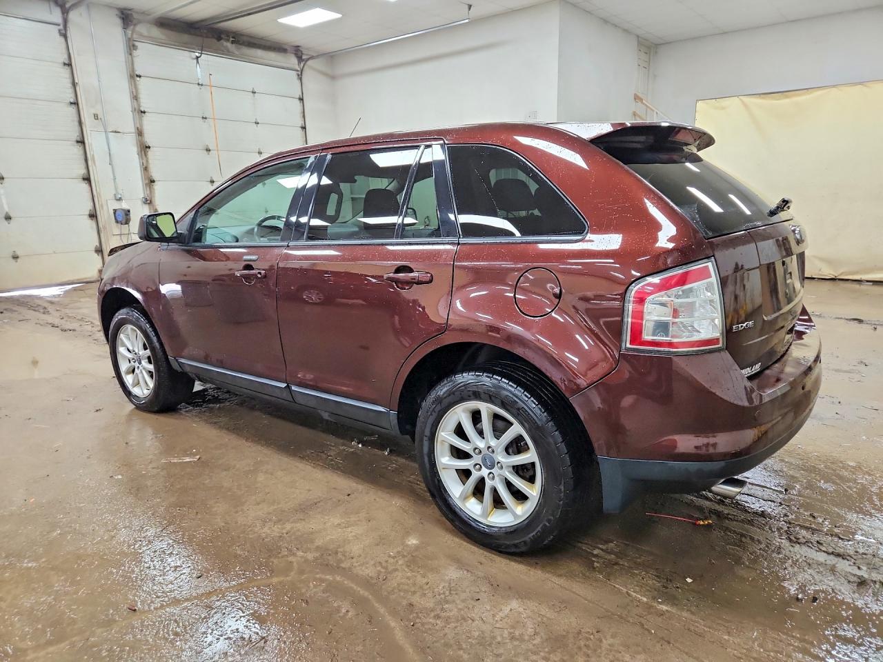 2FMDK3JC2ABA31056 · 2010 FORD EDGE · 2/13