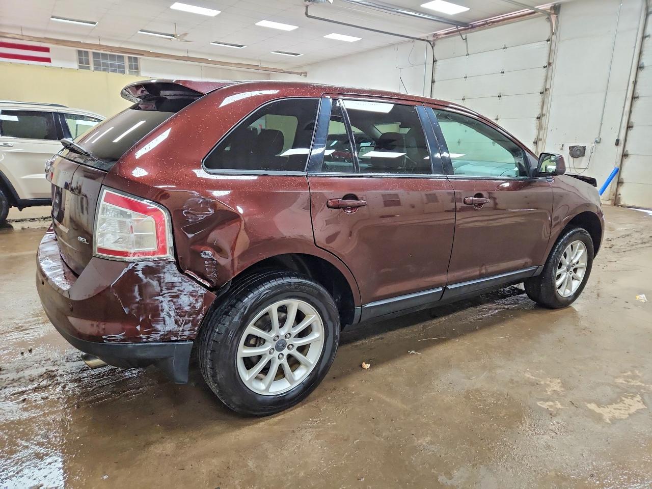 2FMDK3JC2ABA31056 · 2010 FORD EDGE · 3/13